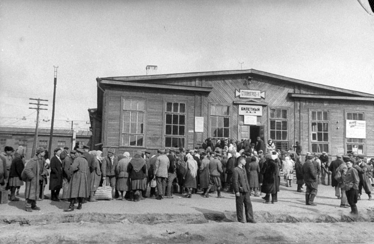 Сталинград. Апрель 1947