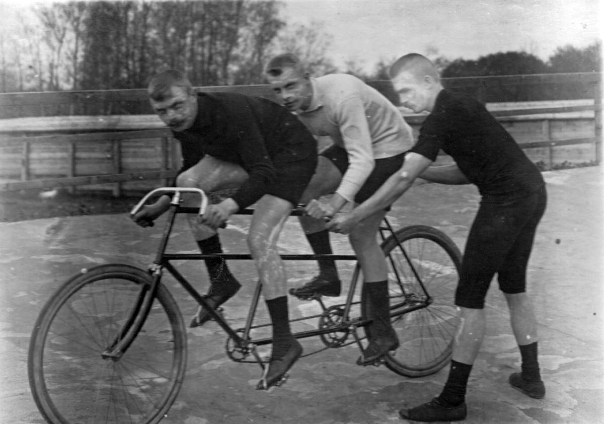 Велосипедный спорт